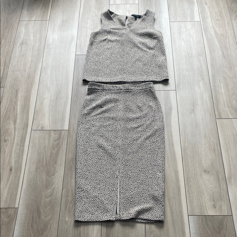 Banana Republic Leopard Jacquard Print Women's Skirt Set